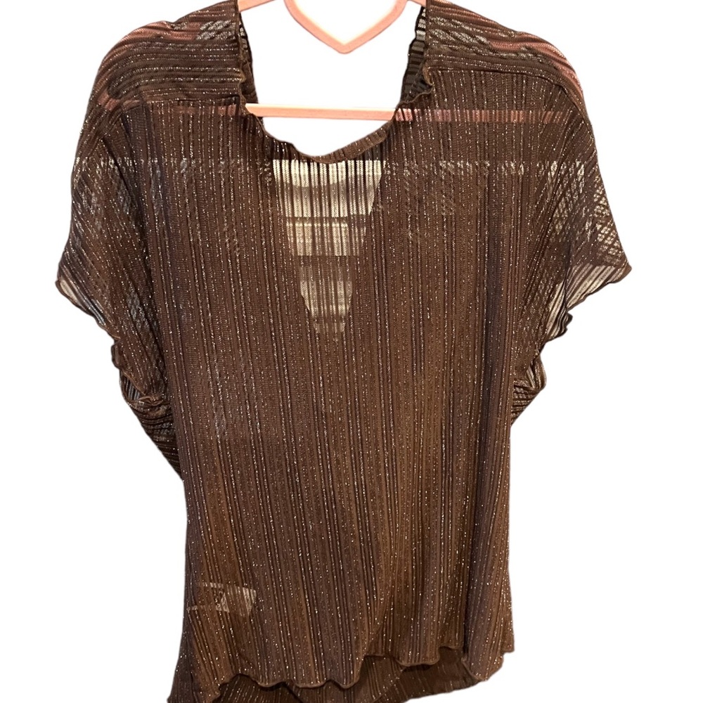 SHEIN Top - Picture 3 of 4